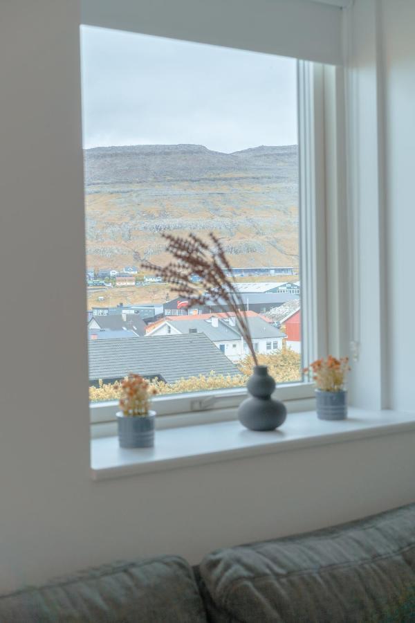New / Stunning Sea View / Light / 3 Br Apartment Torshavn Exterior photo